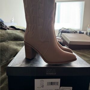 MIA Women's Brown Heeled Boots